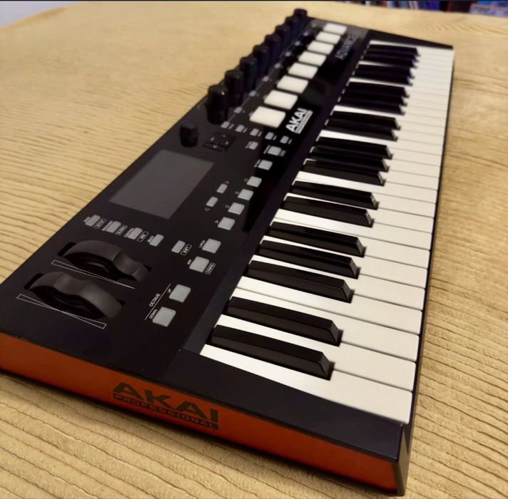Akai Advance 49 controller midi / claviatura