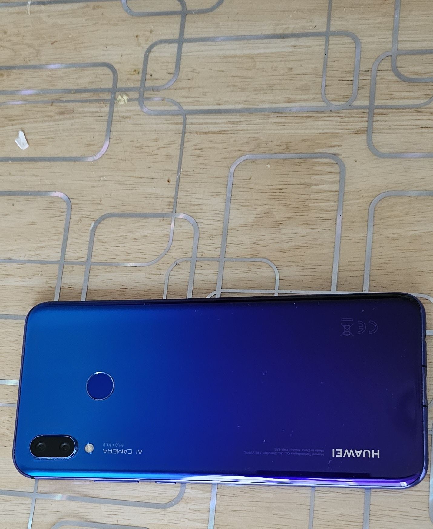 Смартфон Huawei nova  3