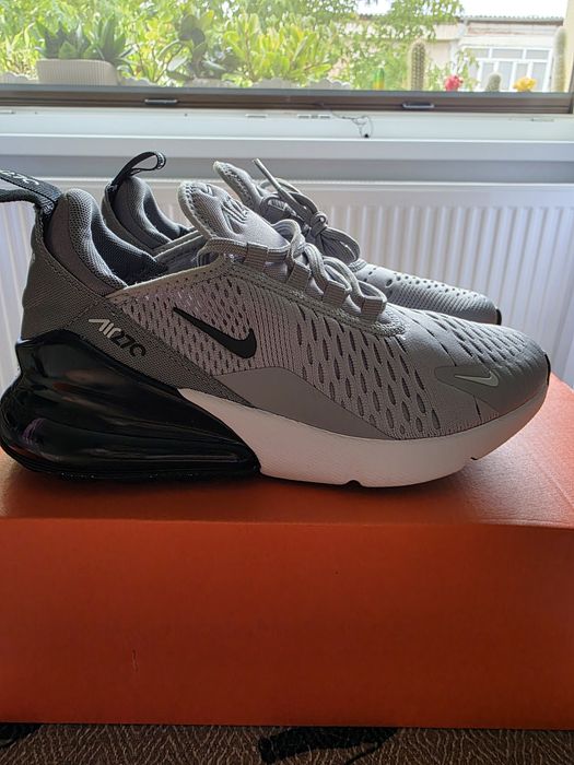 Nike air max 270