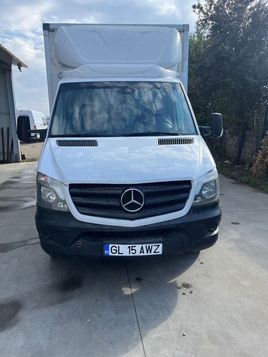 Vând Mercedes Sprinter