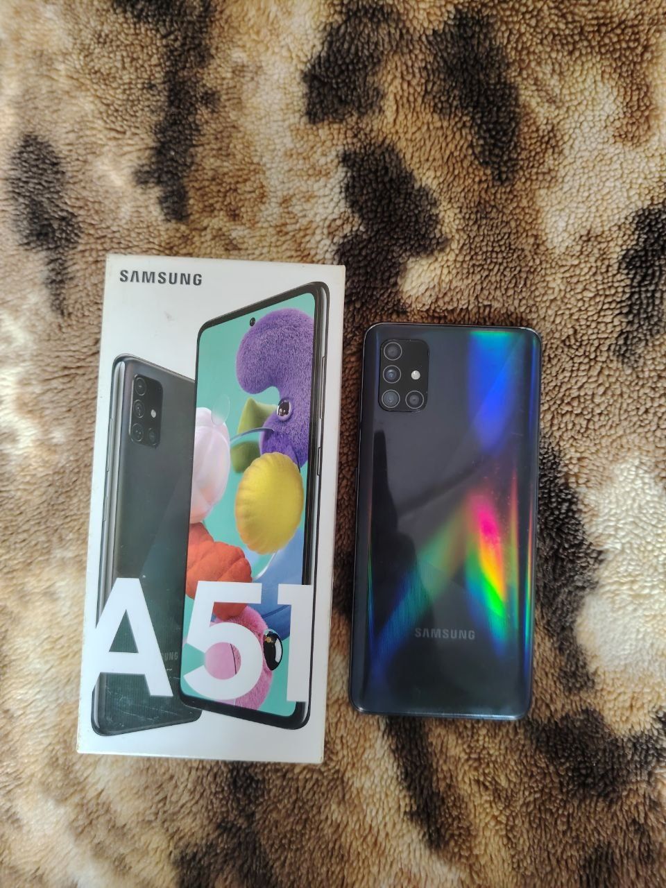 Samsung a51 телефони сотилади