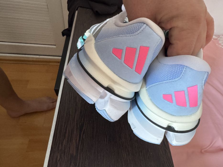 Adidasi adidas nr 42