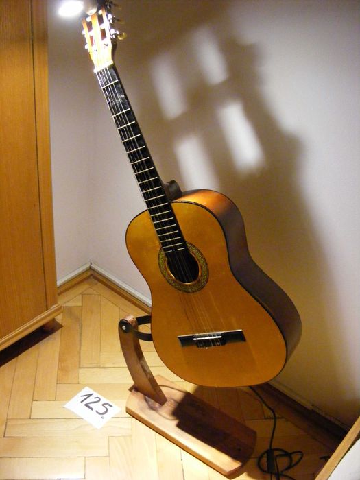 Chitară veioză  (cod 125)