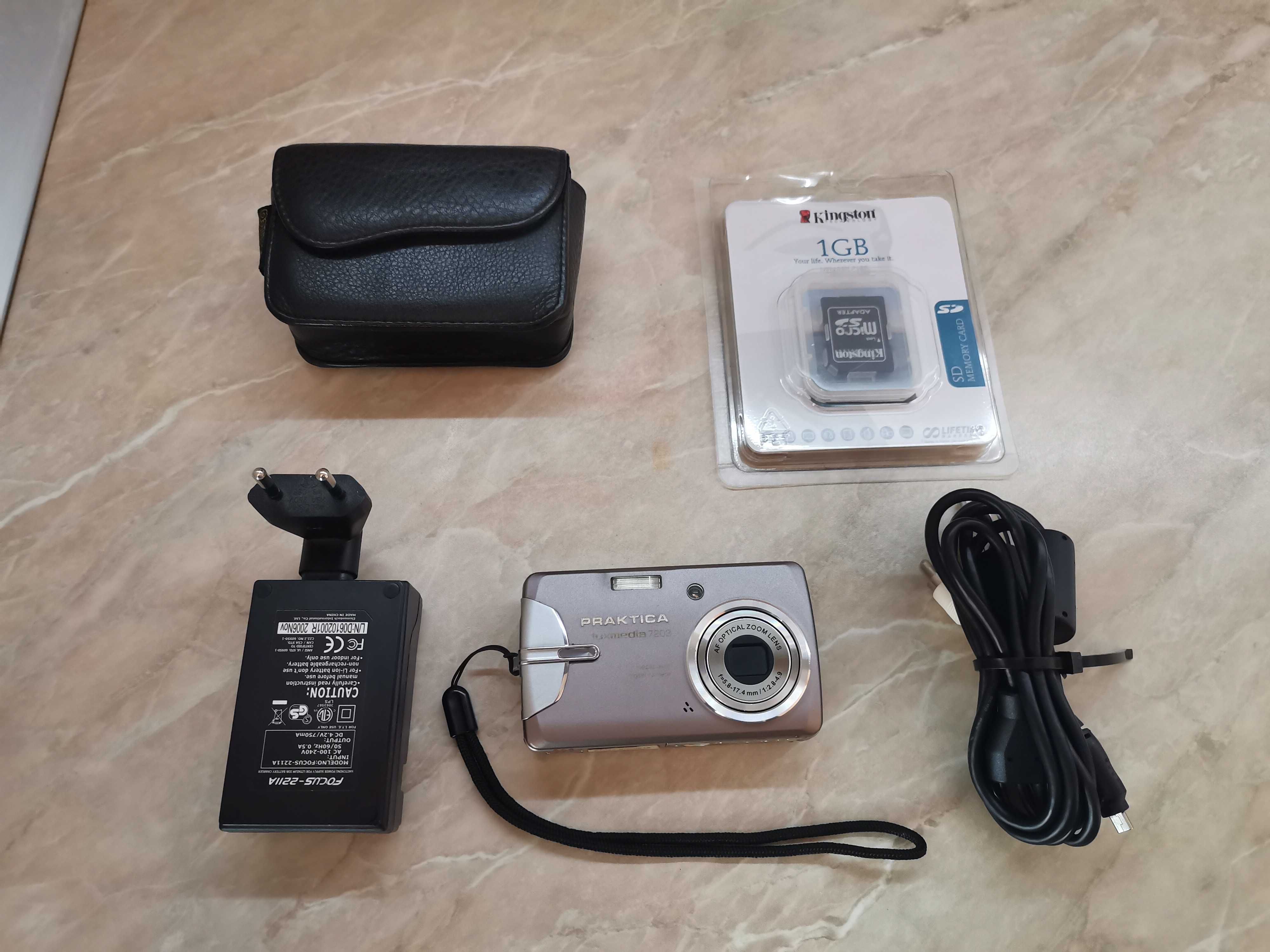 Фотоапарат Praktica luxmedia 7203 без батерия