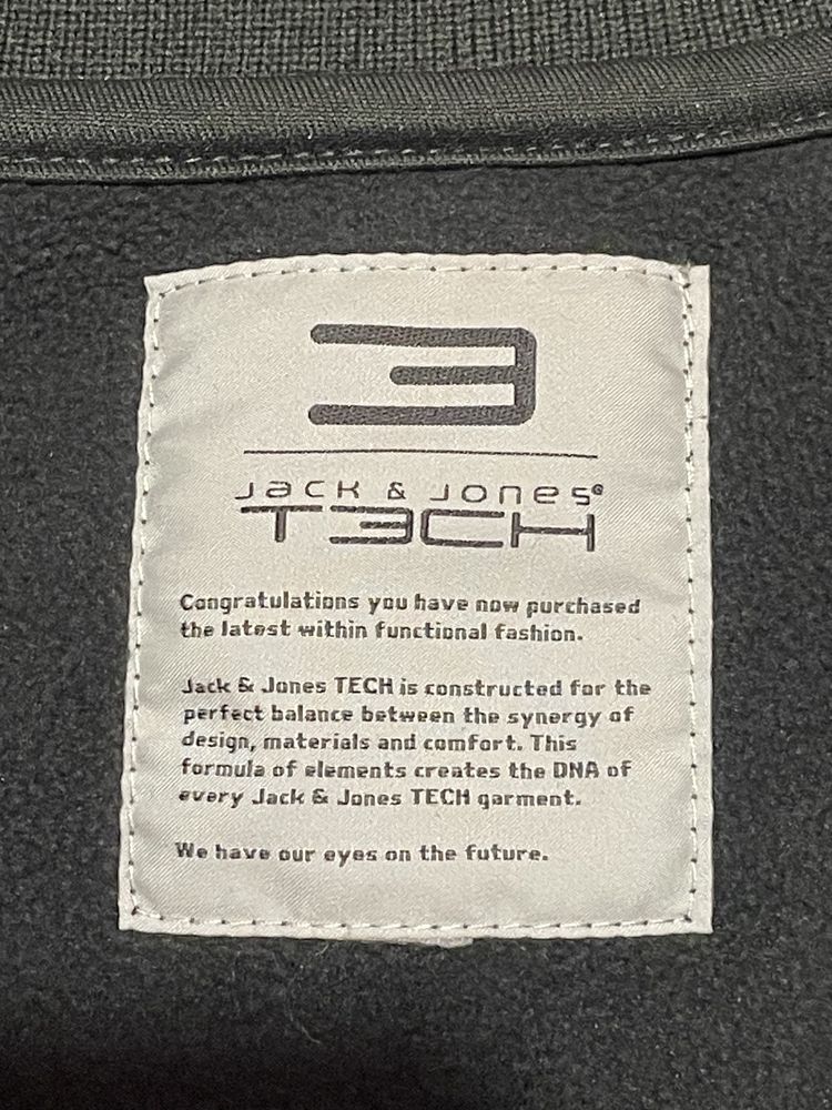 Суичъри Jack&Jones