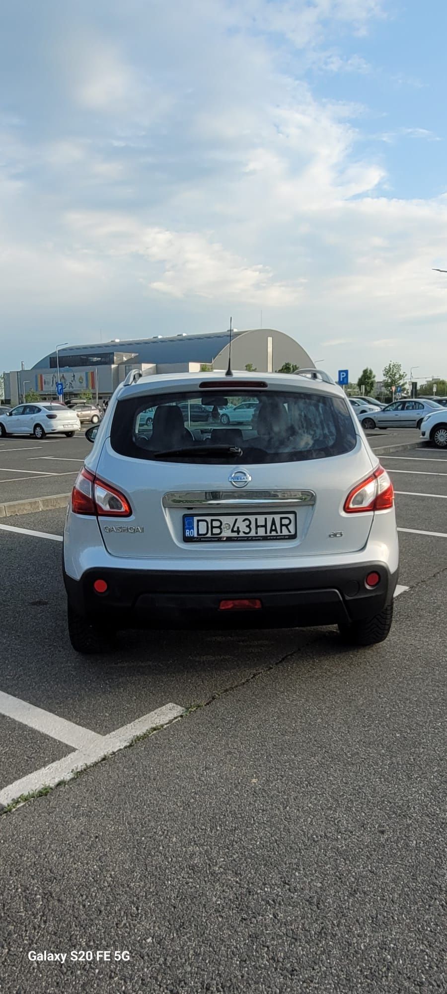 Vând Nissan Qashqai 2011