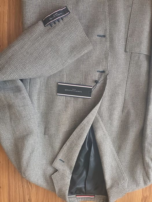 Сако Tommy Hilfiger L 50 Ново