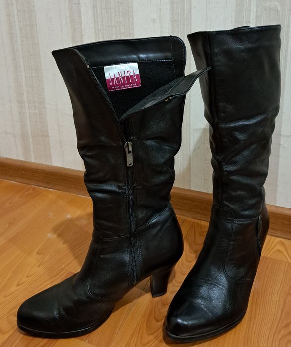 Продаю натурально кожанные осенне-весенние сопоги размер 37 ,