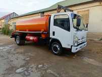 Isuzu.  sesterna