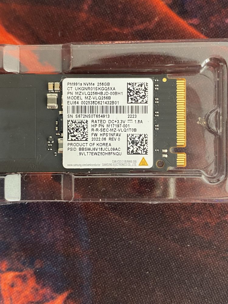 SSD M2 256GB памет