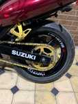 Suzuki gsx f600 sotiladi