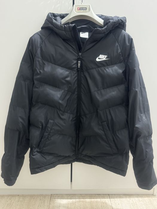 Geaca Nike 13-15 ani