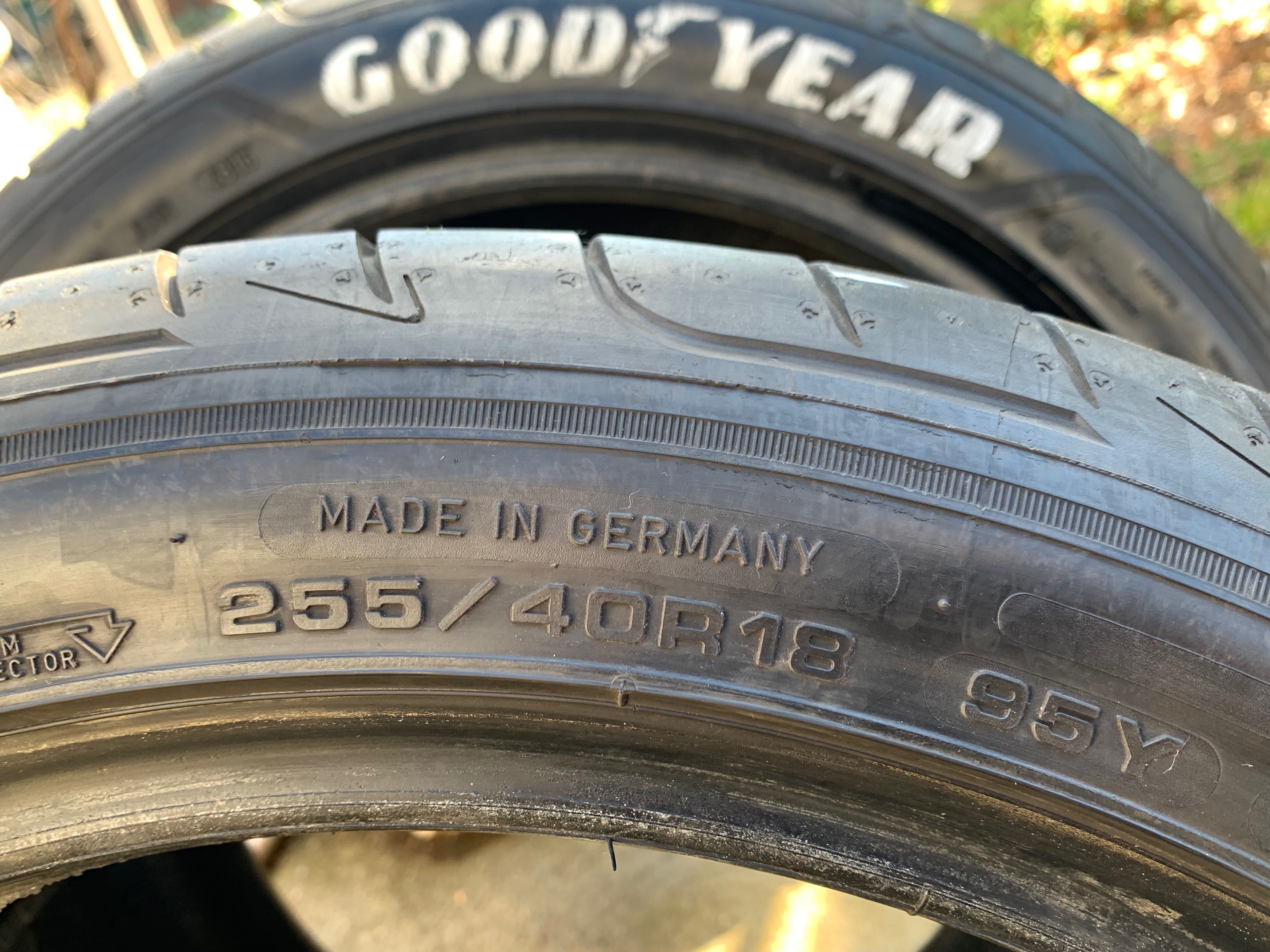 Летни гуми Goodyear Run Flat 255/40/18