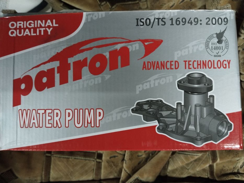 Продам новую помпу на Форд  Explorer 3,4 покалывания