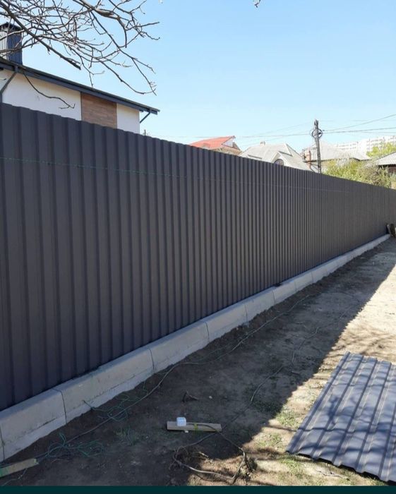 Executăm garduri și porți la cerința clientului