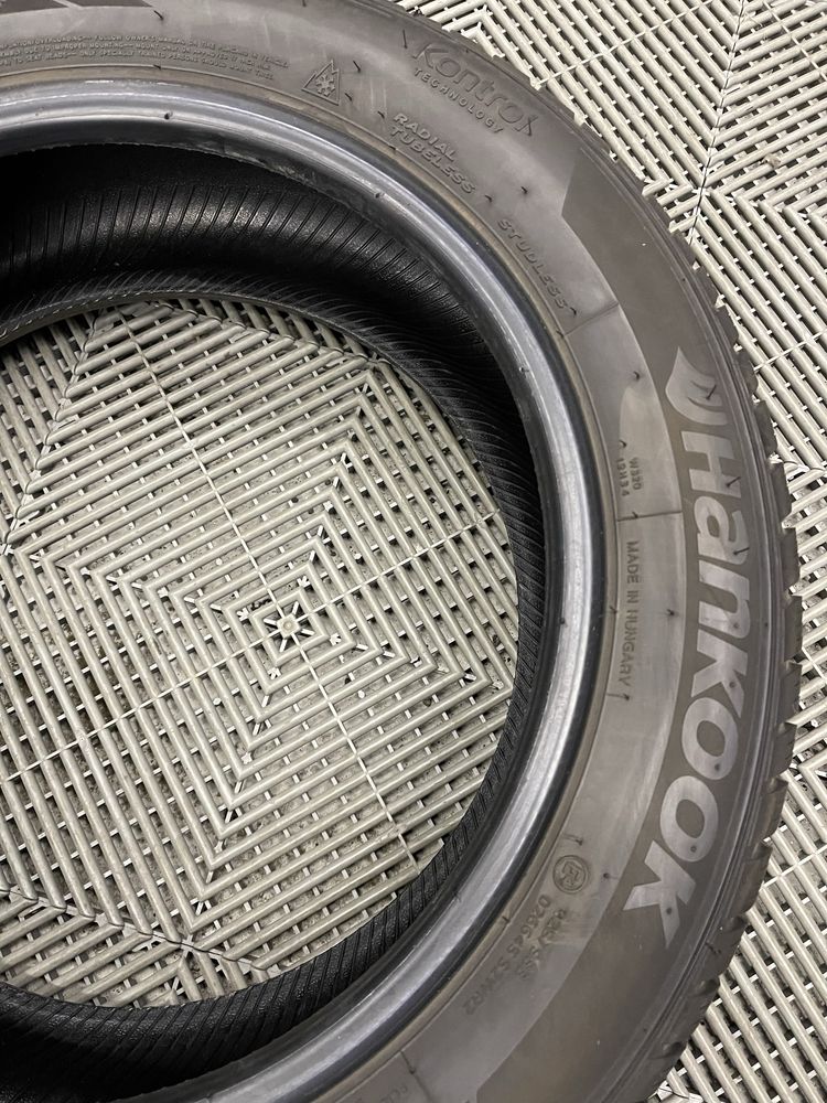 Set Anvelope Cauciucuri Hankook 205 55 R17 M+S Originale cu Profil 6mm