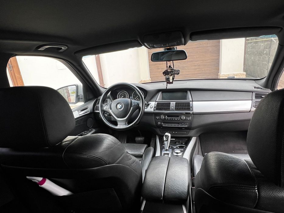 Bmw  X5 E70 Nu fac schimb