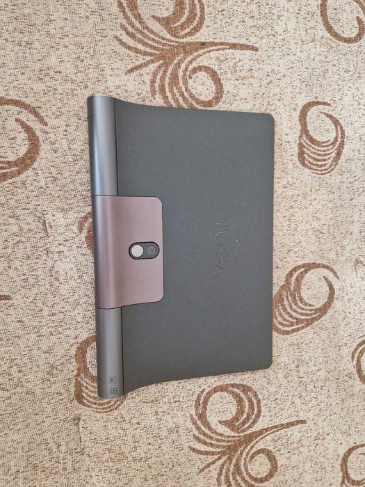 Lenovo Yoga YT-X705F