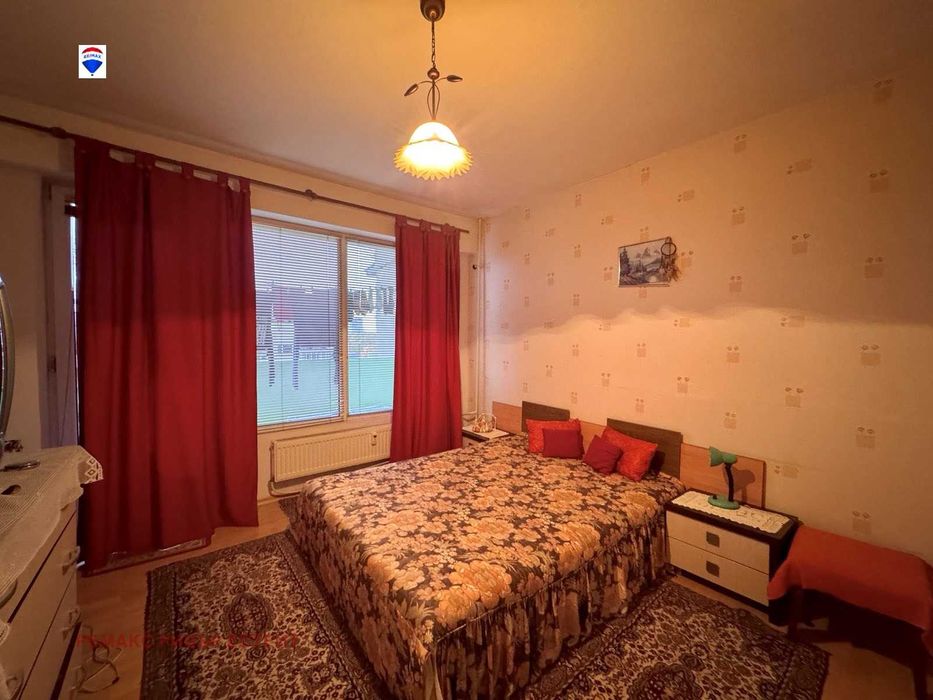 Продава се Тристаен апартамент в Русе, Възраждане - 77 кв.м за 1272 €/кв.м - Снимка #4