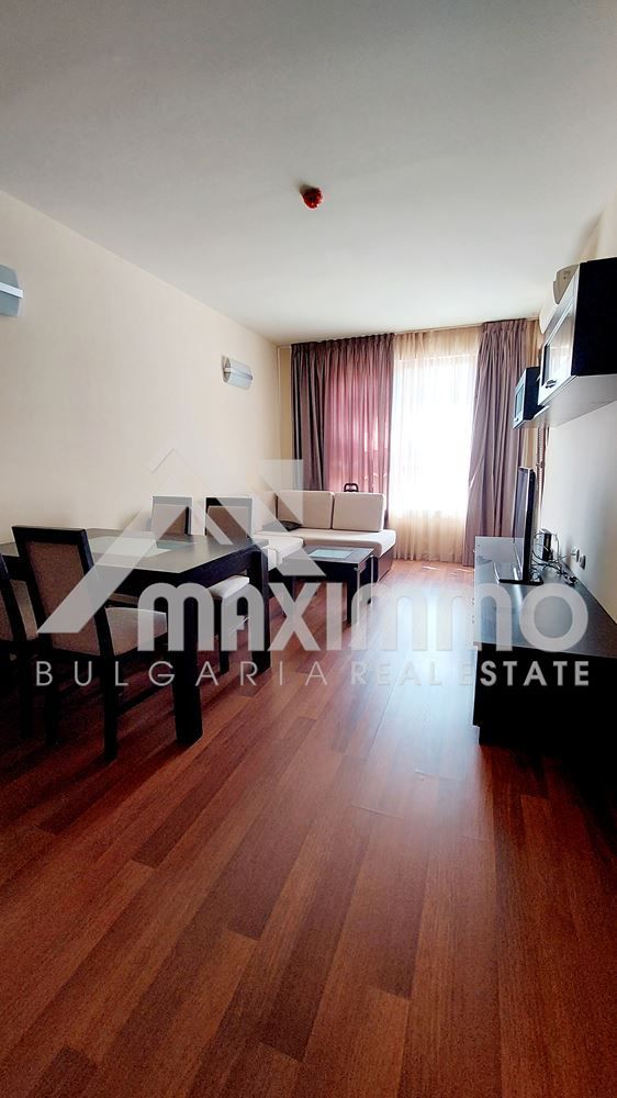 Продава се Двустаен апартамент в к.к. Златни пясъци - 69 кв.м за 1666 €/кв.м - Снимка #2