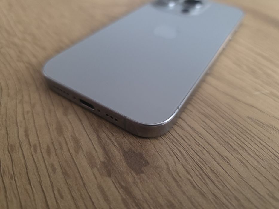 iPhone 15 PRO 128GB