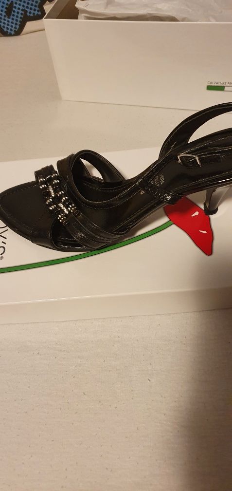 Pantofi damă fabricați în Italia