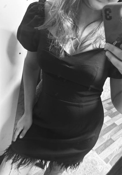 продам платья  очень по низким ценам ии