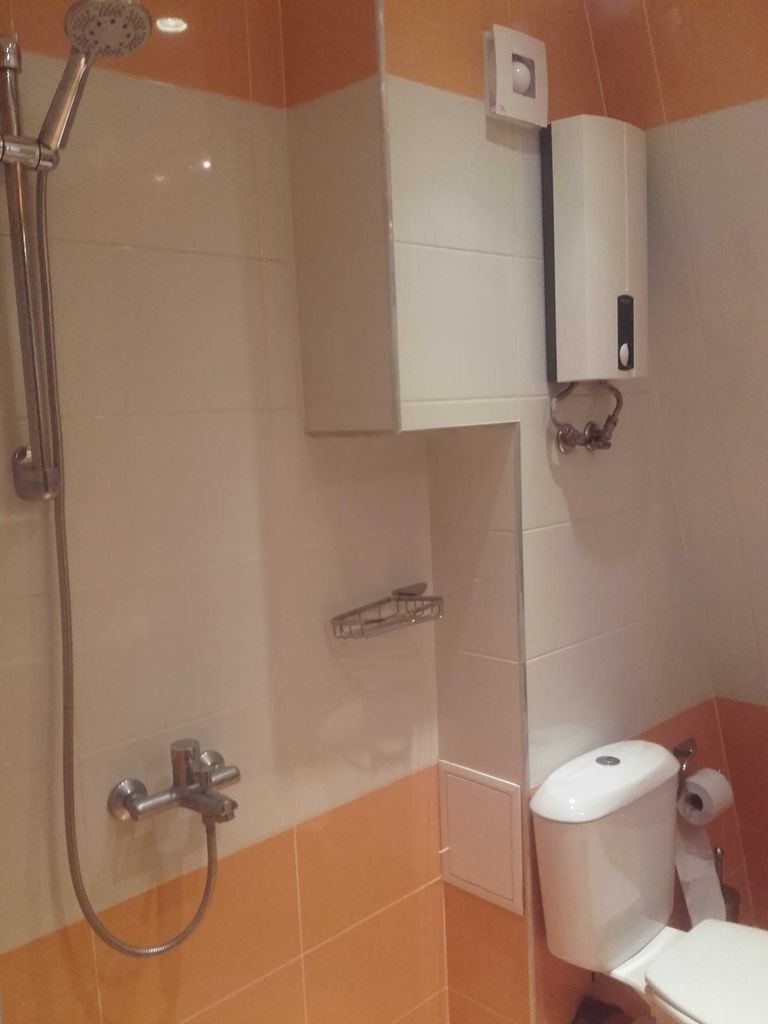 Дава се под наем Тристаен апартамент в София, Сухата река - 90 кв.м за 612 € - Снимка #6