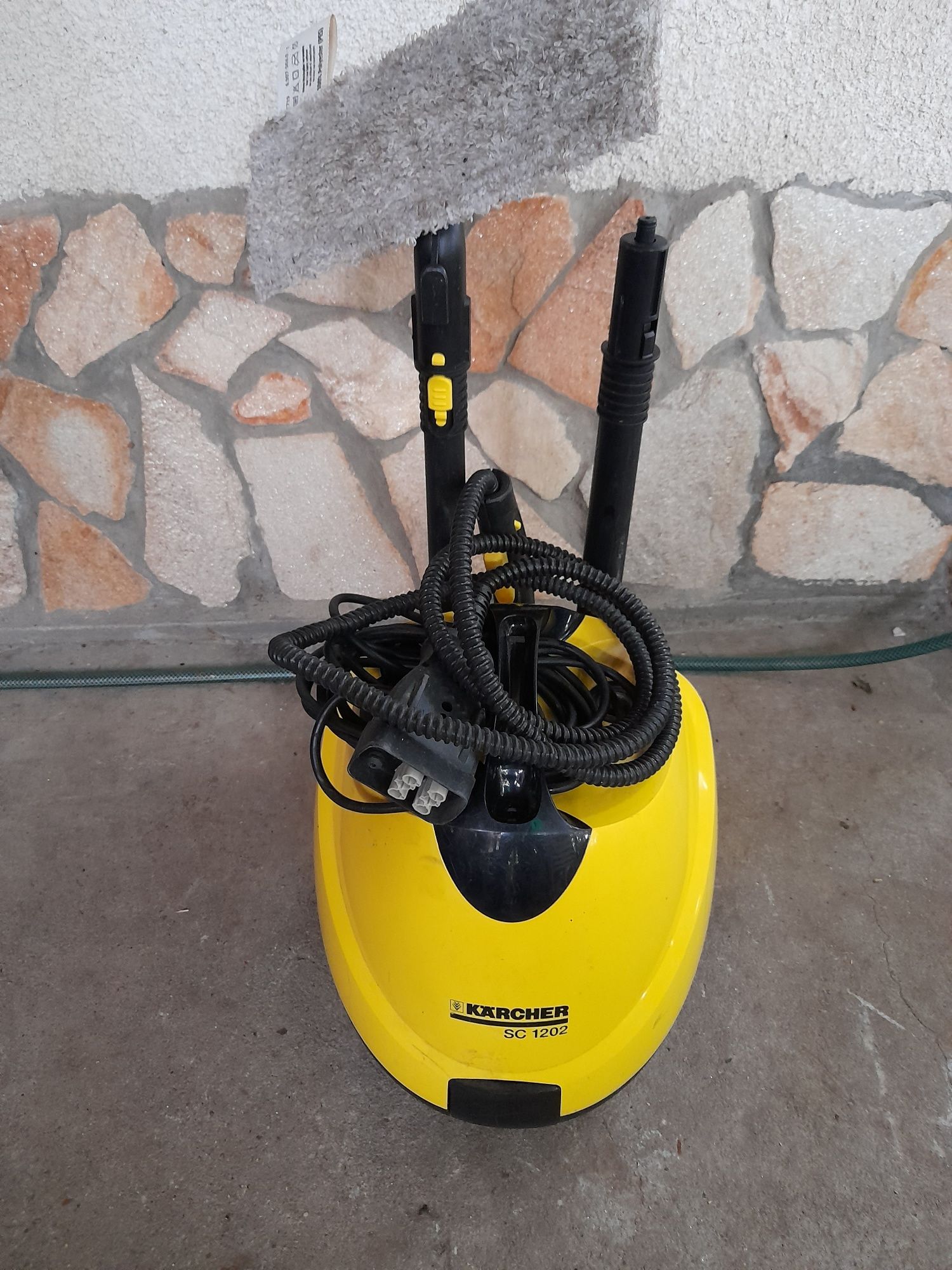 Парочистачка Керхер KARCHER