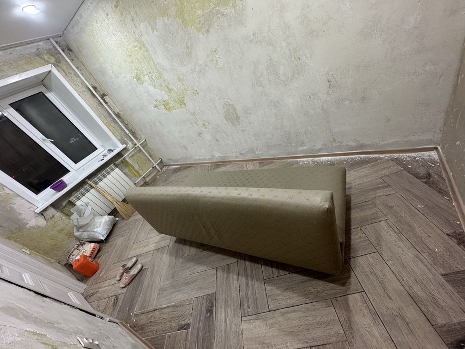 Продам диван в хорошем состоянии . Самовывоз