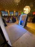 De Inchiriat-Photo Booth-Cabine Foto ADA 360 Video Booth