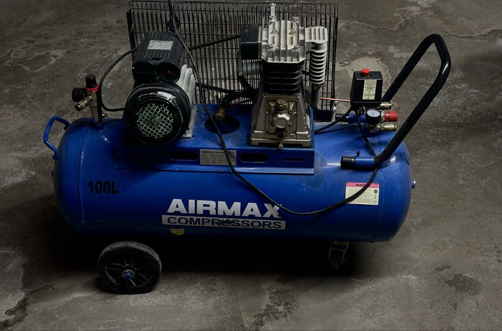 Compresor 100L.