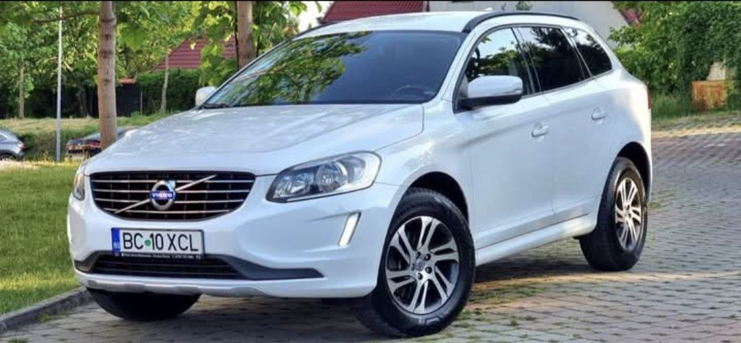 Vând Volvo Xc60 2015
