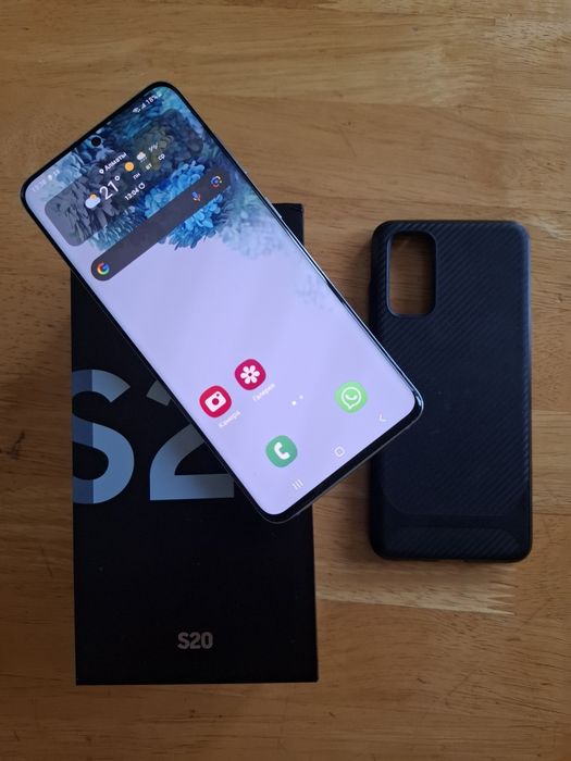 SAMSUNG Galaxy S20 + в подарок VIP номер