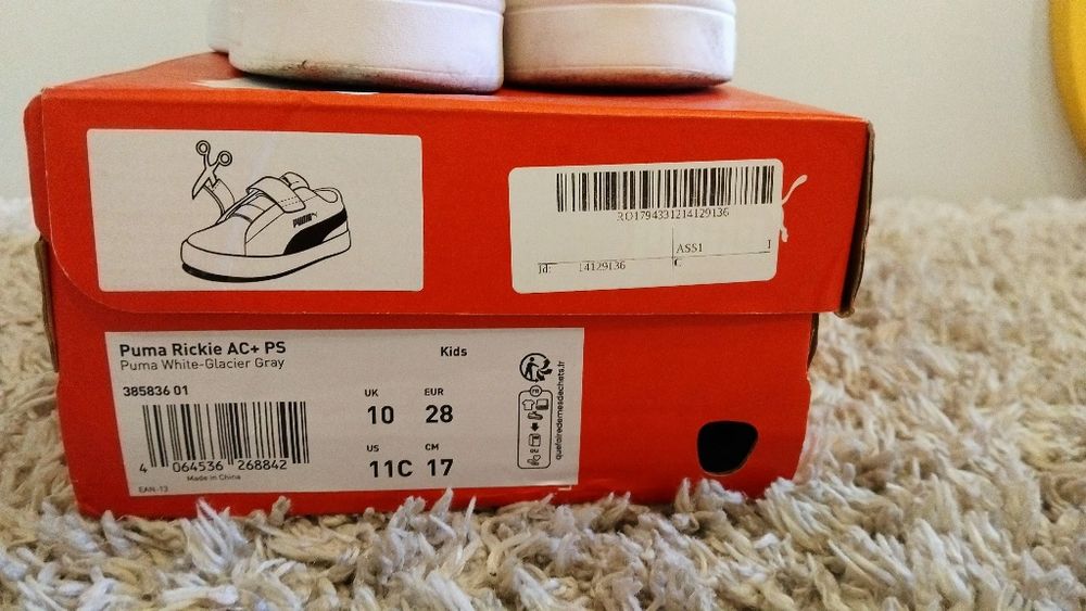 Бели маратонки Puma 28р.