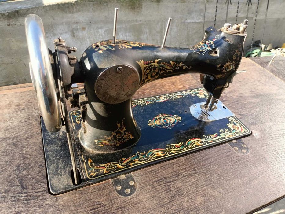 Mașina de cusut, marca Wertheim Frankfurth