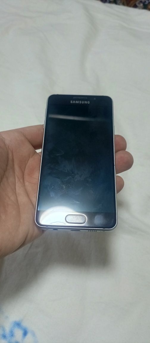 Samsung galaxy a3. 2016