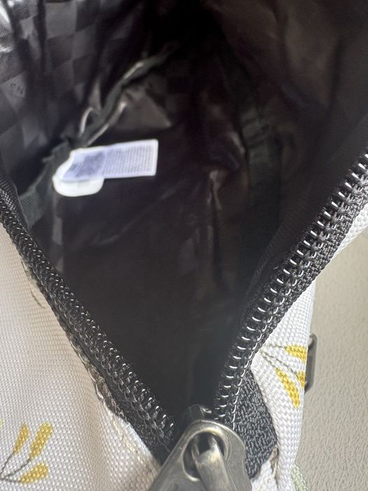 Чантичка за кръст Vans