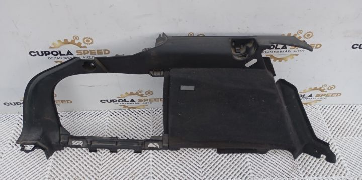 Ornament portbagaj stanga 8K9863879 Audi A4 B8/8K [2007 - 2011]