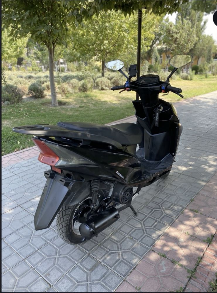 Benzinli skuter 150 kub aybi yuq