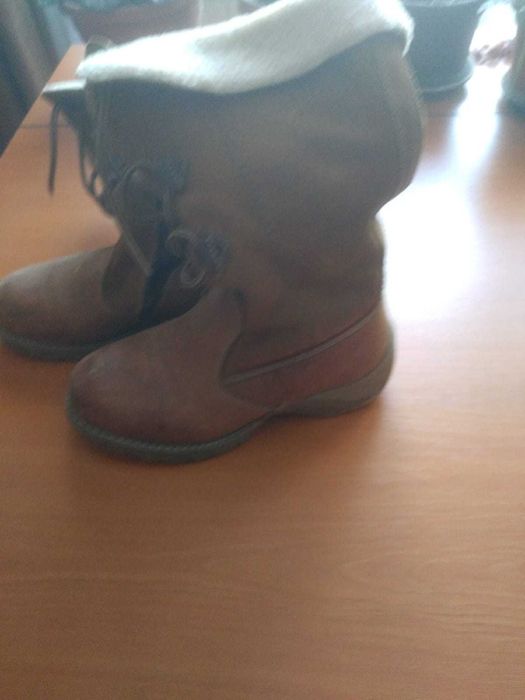 Vand cizme de dama din piele naturala imblanite