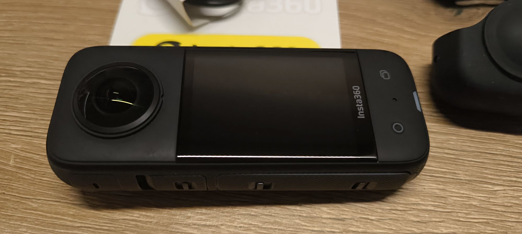 Екшън камера Insta 360 X3