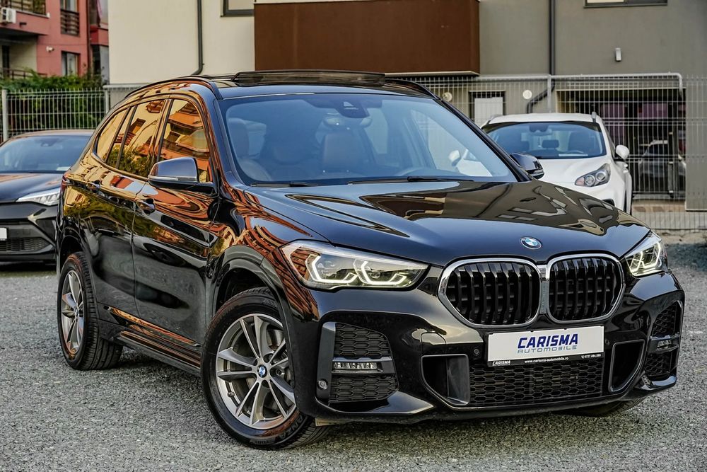BMW X1 xDrive 2.5d 232 cp Panoramic HUD Harman Kardon