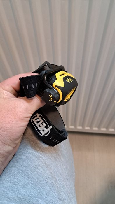 Lanterna frontala Petzl Pixa3 ATEX
