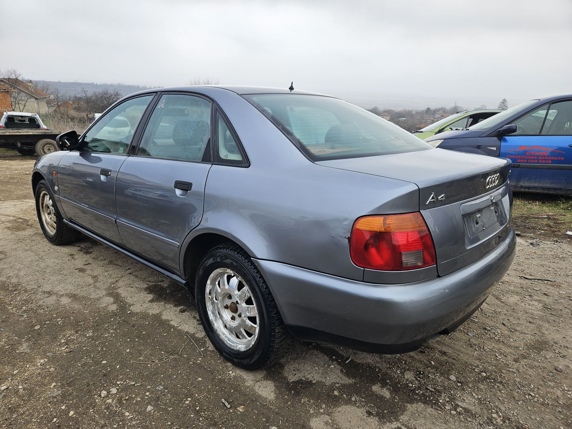 Ауди А4 Б5 1.8 125к.с на части Audi A4B5 1.8 125 na chasti