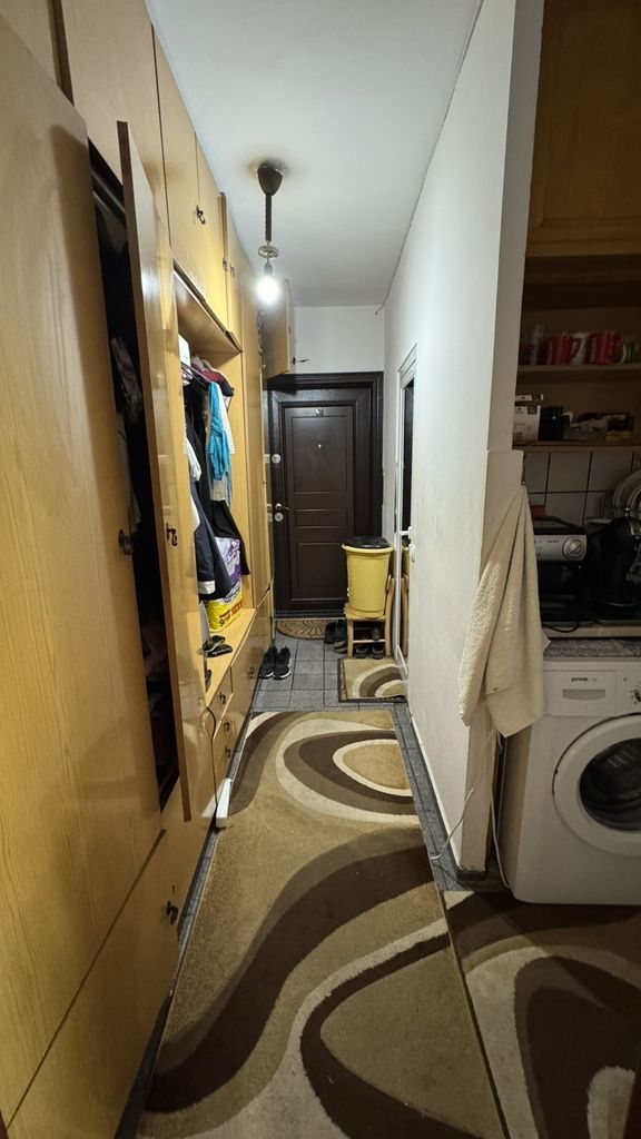 Продава се Едностаен апартамент в Враца, Самуил - 40 кв.м за 1339 €/кв.м - Снимка #2