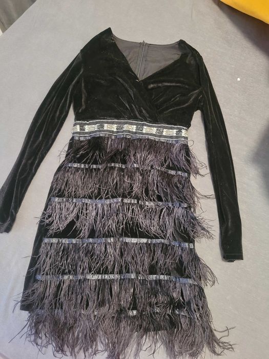 Вечерна черна рокля