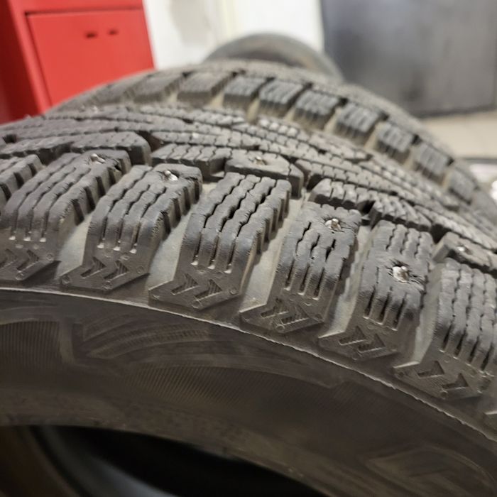 Шипы зимний состояние как новый