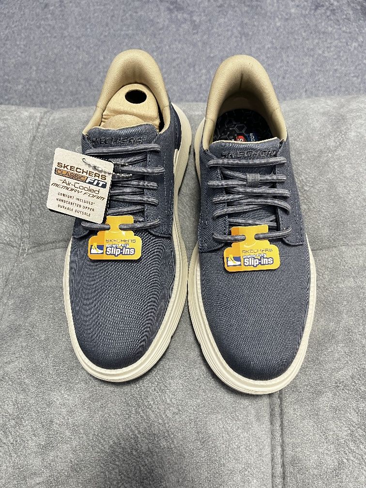 Новые кроссовки туфли оксфорды Skechers лоферы, оригинал из США, 42