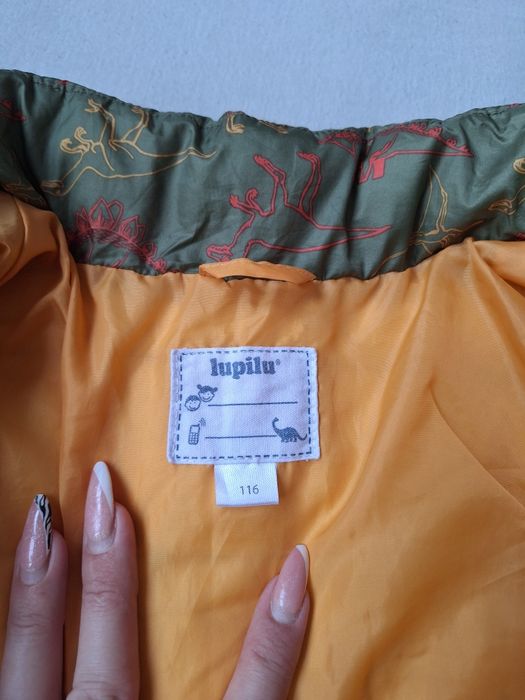 Нови връхни дрехи размер 116 (5-6 години)